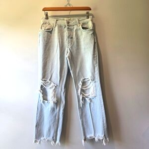 We The Free Loose Straight Leg 26 Women's Light Wash Distressed Raw Hem